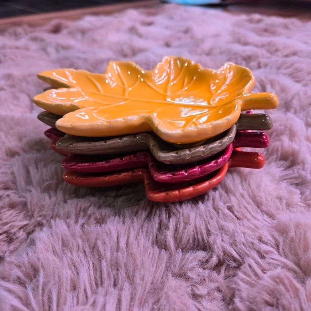 Leaf plates